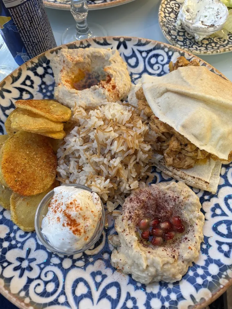 Marine Leroux_Chez Ailda_Montreuil_recensione