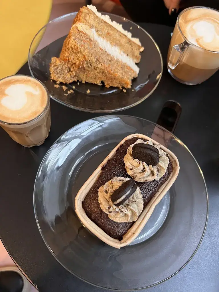 Yoann Legave_PUTSCH.café_Montreuil_recensione