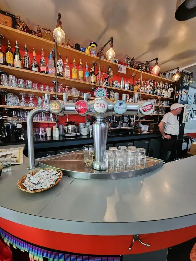 L'Escale_Montreuil_slider_image_3