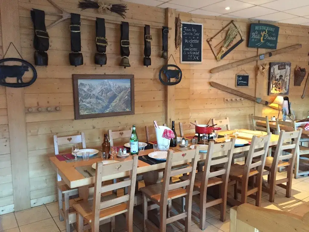 L'hivernal restaurant in Demi-Quartier