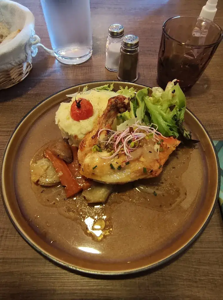 Julien_brasserie de la ferme_Outreau_review