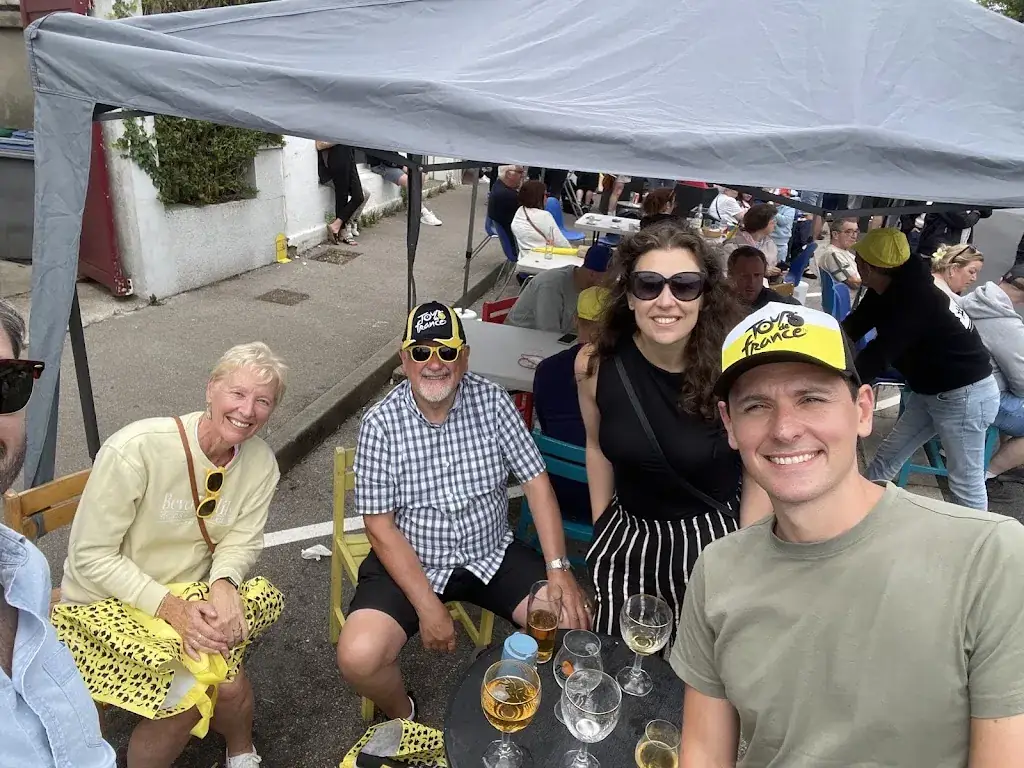 Adam O'Kane_Nad Jac Le_Outreau_review