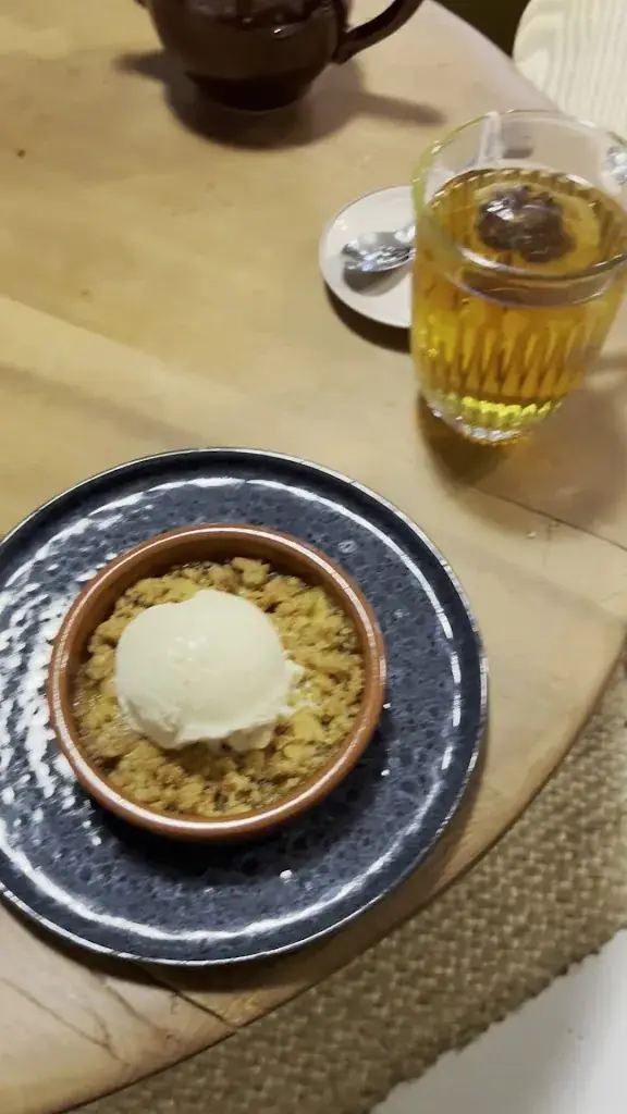 hortense Veiga_Casa Célia_Phalempin_review