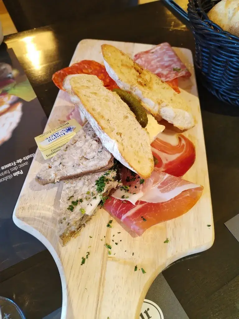 Juliette Oy_Restaurant Le Comptoir du Malt - Saint Quentin_Saint-Quentin_reseña