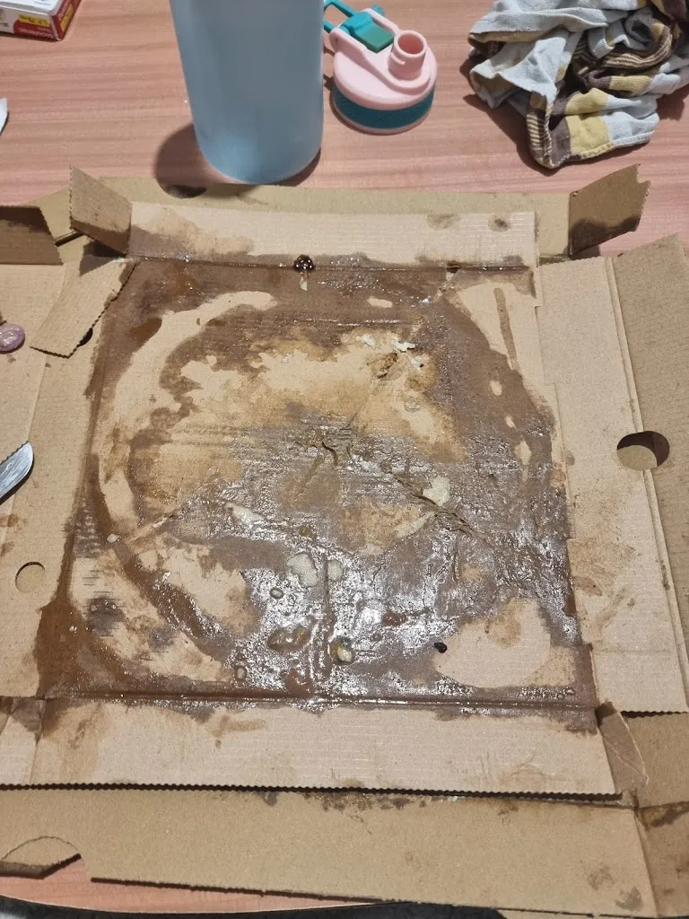 Nadia Matvienko_Au feu de bois Père et Fils_Saint-Quentin_review