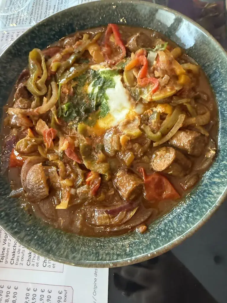 Lea Quenon_Le Méditerranéen_Mons-en-Barœul_review