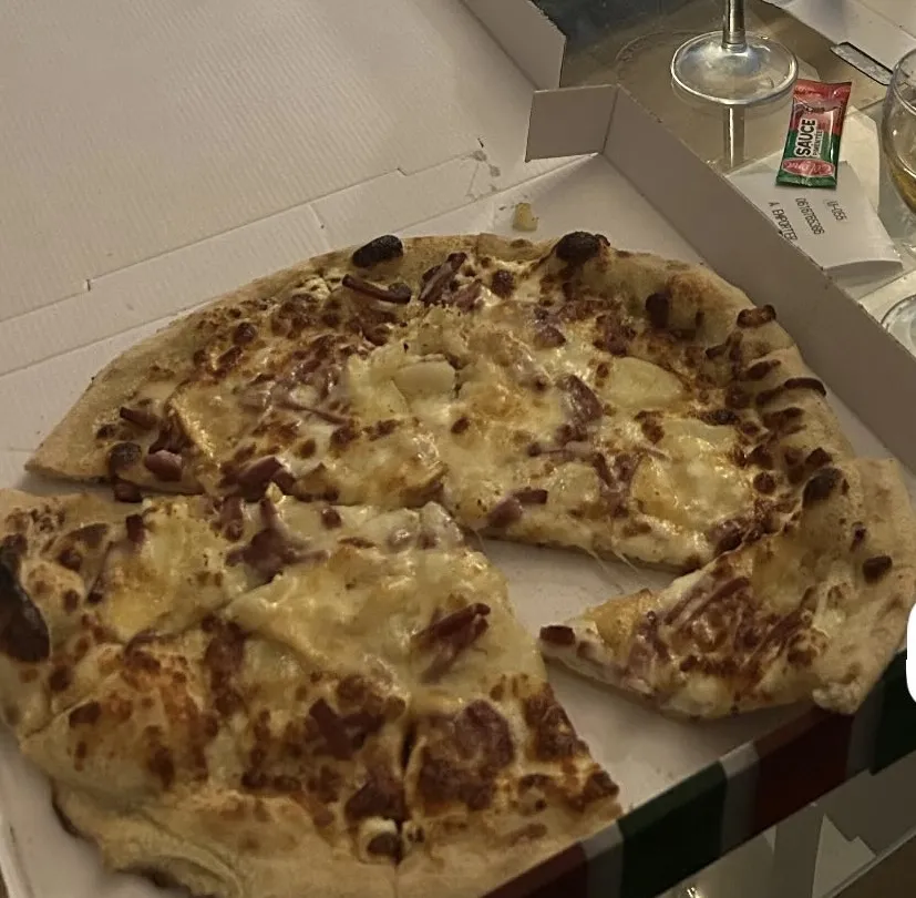 Jeanne-Flore Screpel_Delizia Pizz'_Mons-en-Barœul_review