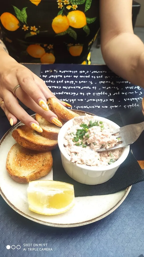 Angel Baptiste_Les Sales Gosses_Lille_review