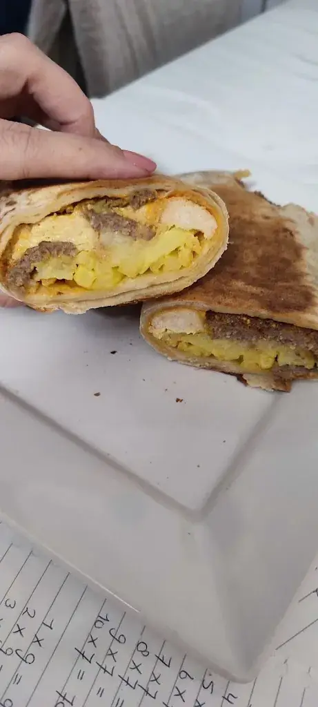 Nora El_O'panama_Mons-en-Barœul_review