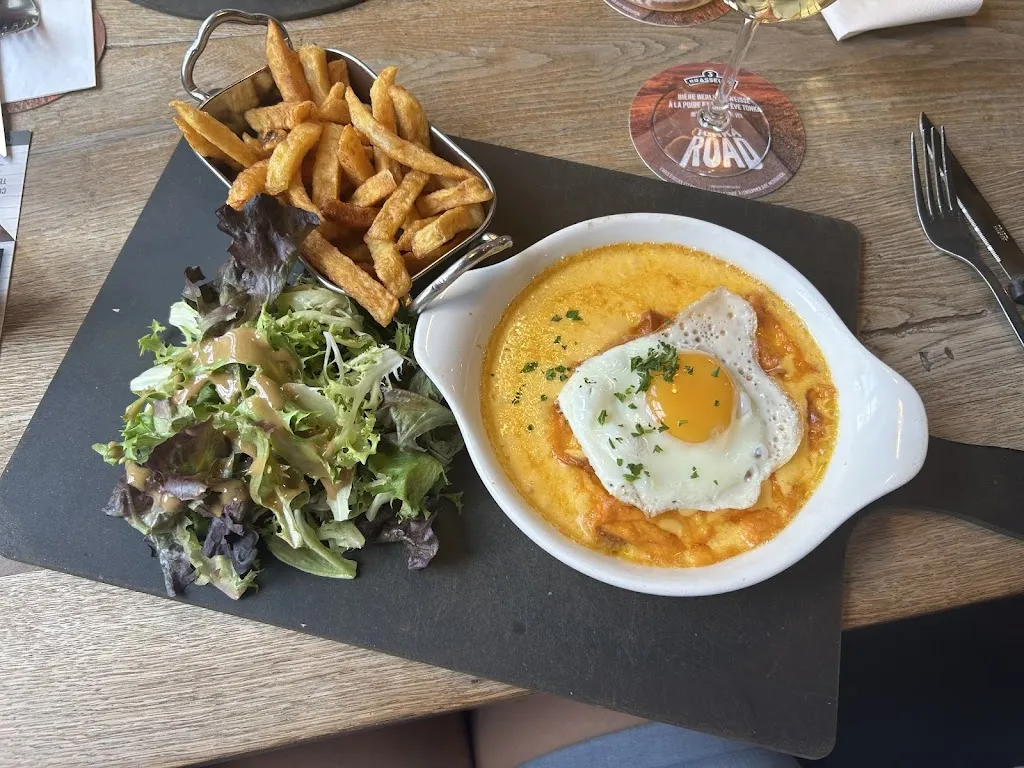 Kelly Dijkstra-Short_3 Brasseurs Pilaterie Villeneuve d'Ascq_Villeneuve-d'Ascq_review