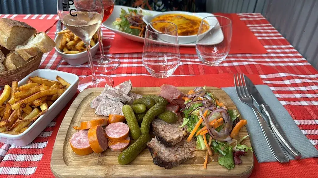 Arseni Avdeiev_Copains Comme Cochons_Villeneuve-d'Ascq_review