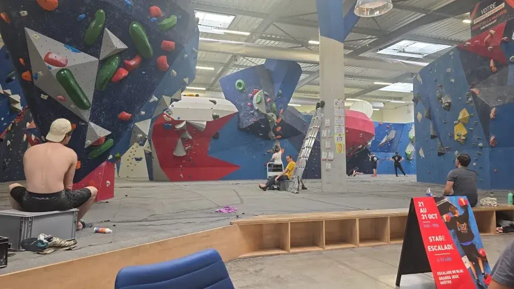 Robson “RapBoss” Braga_Bon Spot (anciennement BlockOut Lille)_Marcq-en-Barœul_reseña