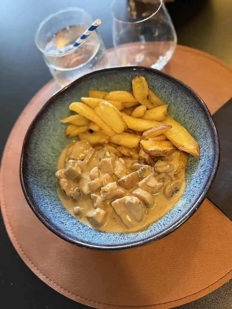 Restaurant L'Atelier des Jumeaux_Pont-de-Metz_slider_image_3