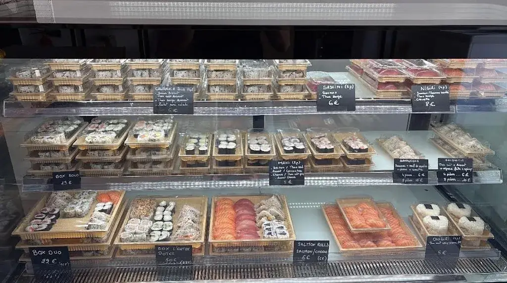 Sushi Pot’s_Onnaing_slider_image_3