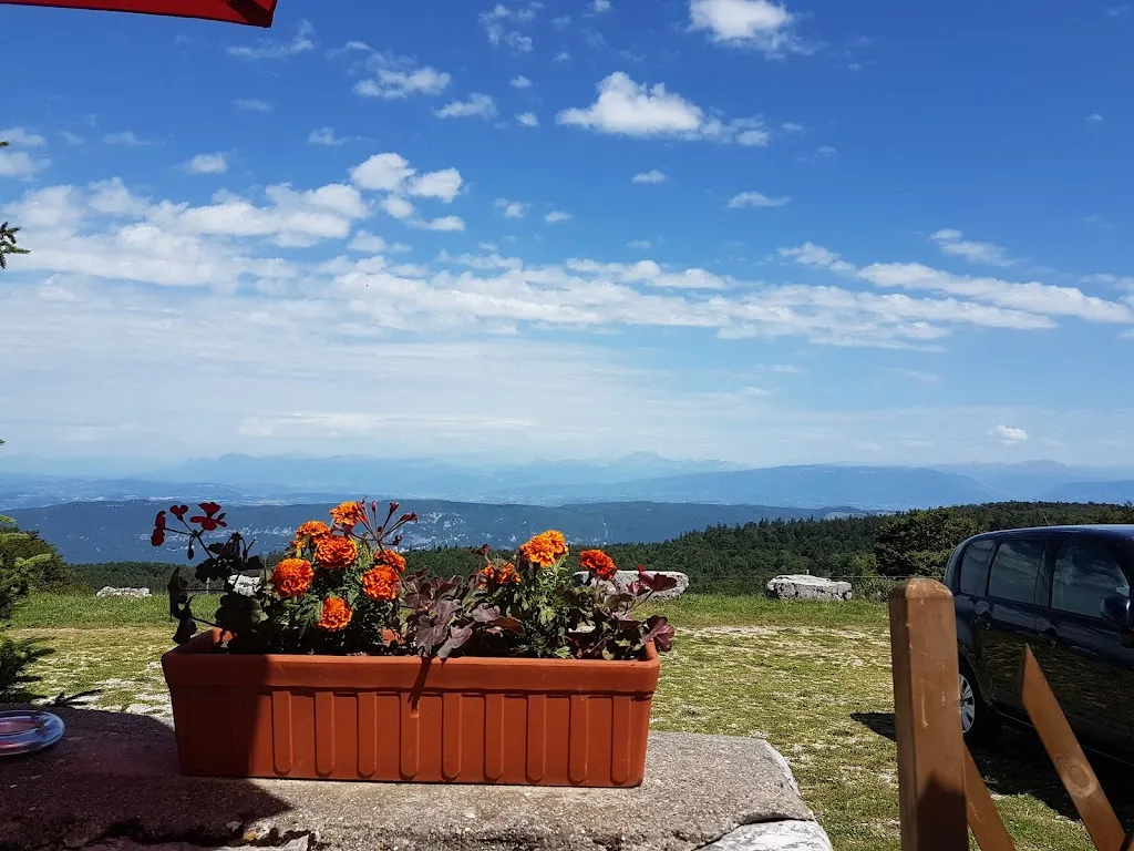 Barra O'Brien_Auberge du Grand Colombier_01350_review