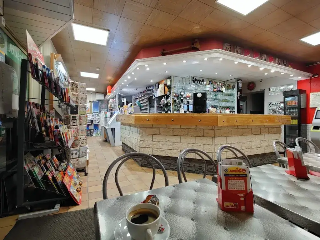 Café Pmu Le Reinitas restaurant in Onnaing