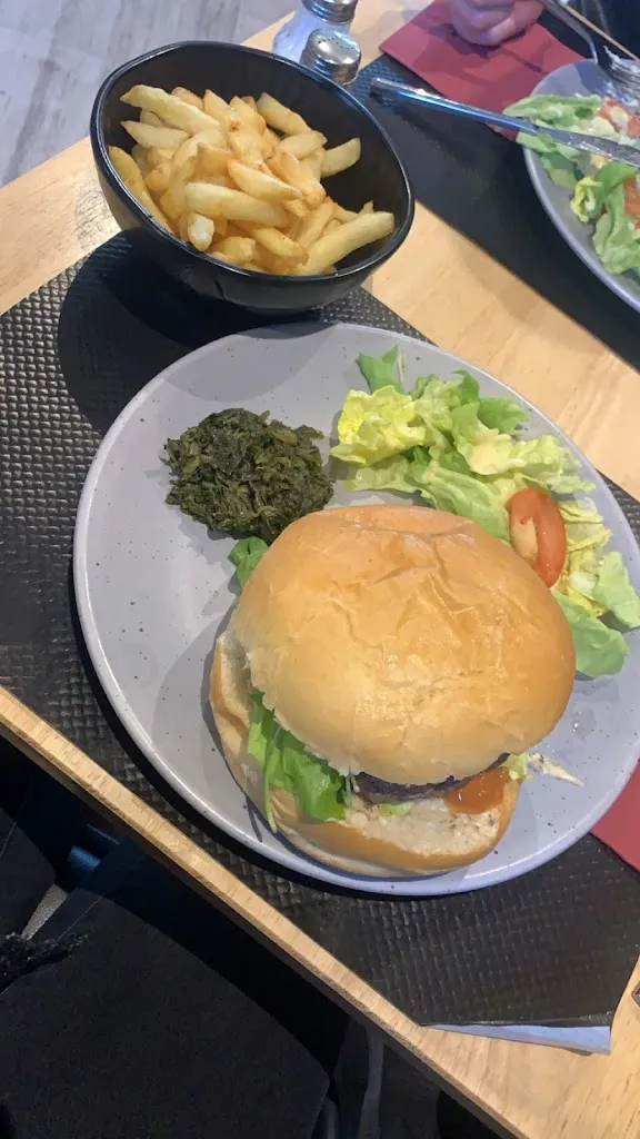 A I_Le bistro du coin_Préseau_review