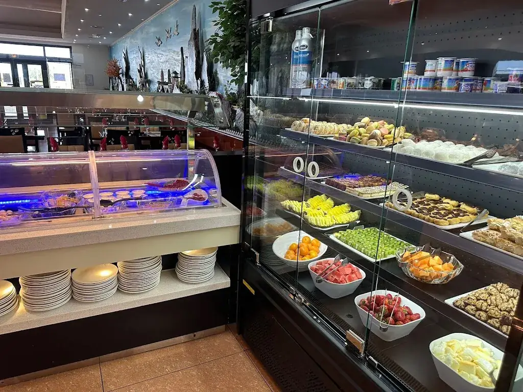 Royal Dynastie restaurant in Proville