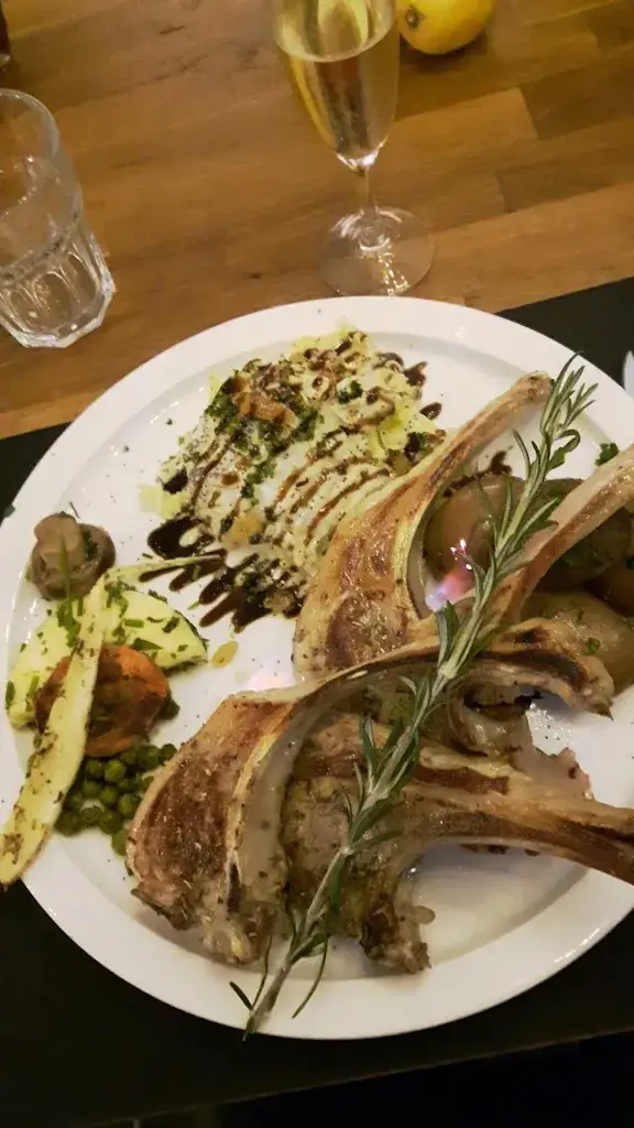 Restaurant L'atelier_Aime-la-Plagne_slider_image_2