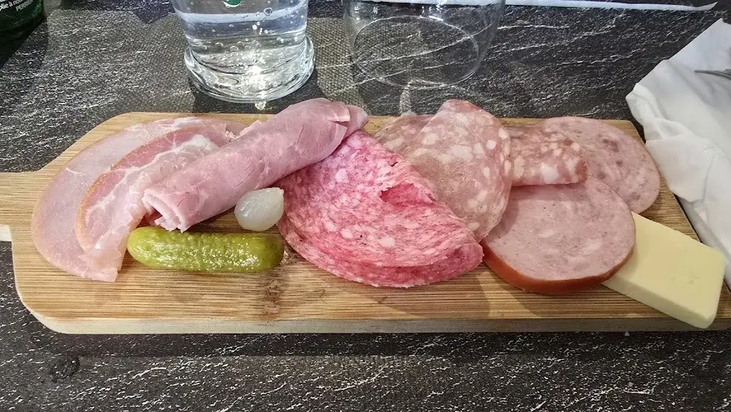 Simon Gracia (Saymss)_La Picardière_Péronne_review