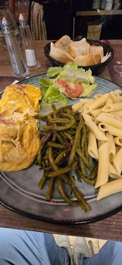 Thomas Diop_Brasserie Restaurant le Rocher_Péronne_review