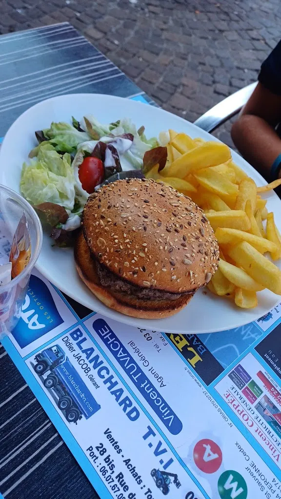 Menu_Le Central bar restaurant_Péronne_image_8