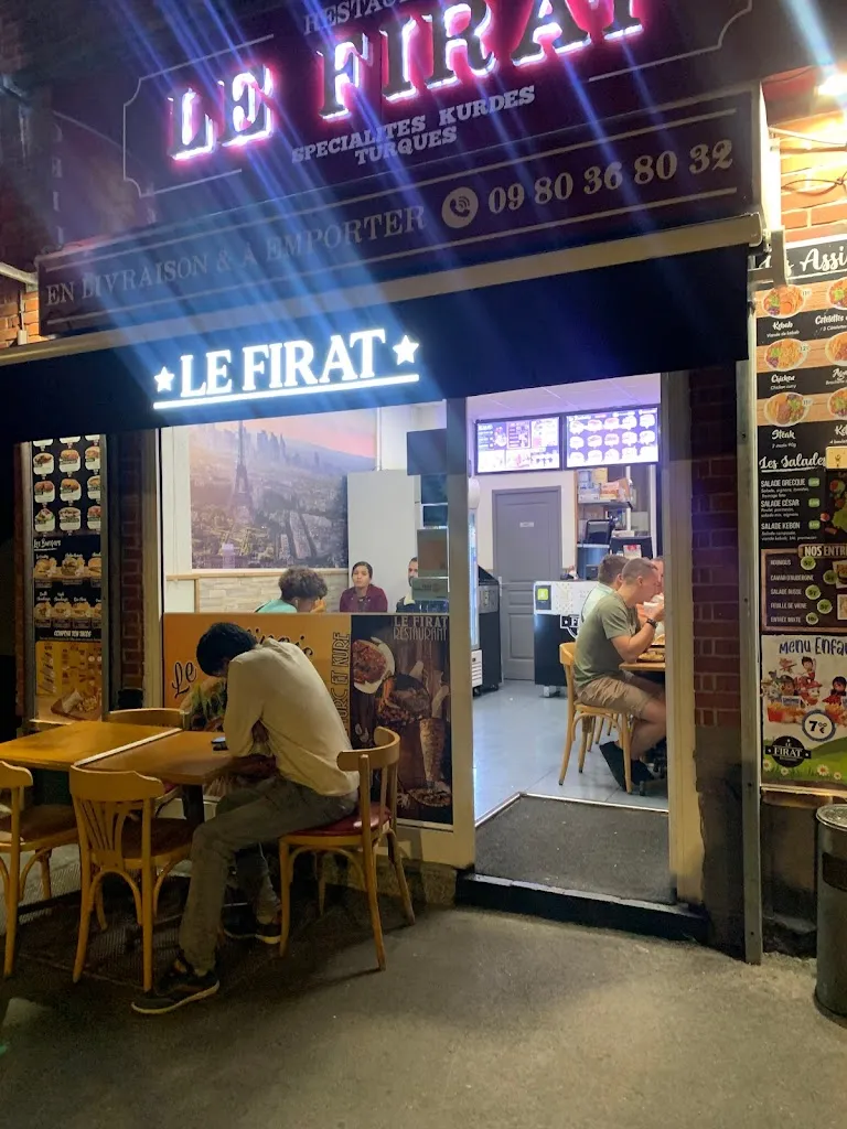 Le Firat Restaurant in Pont-Sainte-Maxence