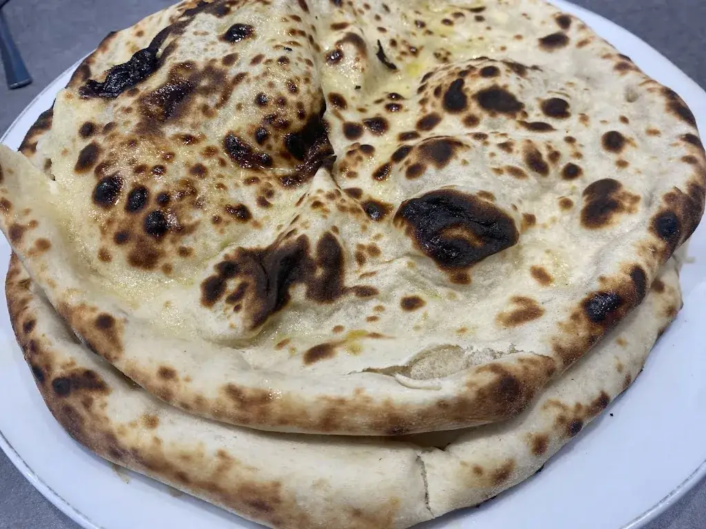 LAL QILA restaurant in Pont-Sainte-Maxence