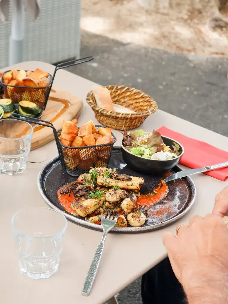 l'Estanquet Di Font_Pernes-les-Fontaines_slider_image_2