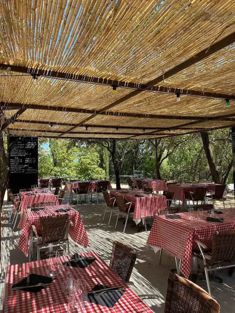 Restaurant La Gravière_Pernes-les-Fontaines_slider_image_1