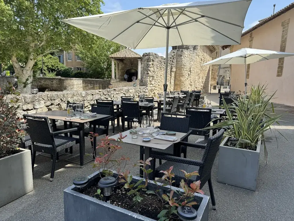 L'Estevão restaurant in Pernes-les-Fontaines