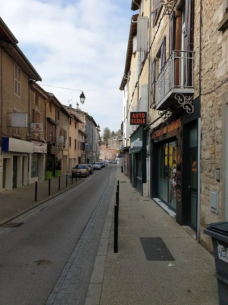 Marius Bar_La Croissanterie_Dagneux_review