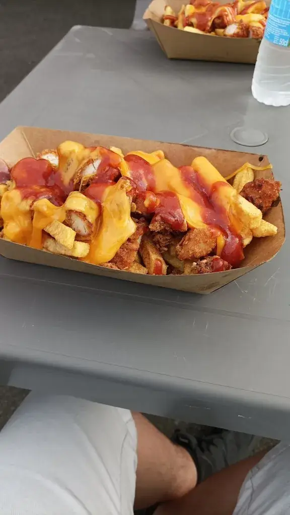 Tanguy_Les Barjots Snack_Rang-du-Fliers_reseña