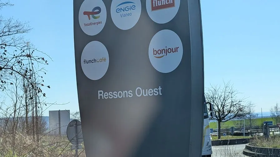 Aire de Ressons Ouest_Ressons-sur-Matz_slider_image_1