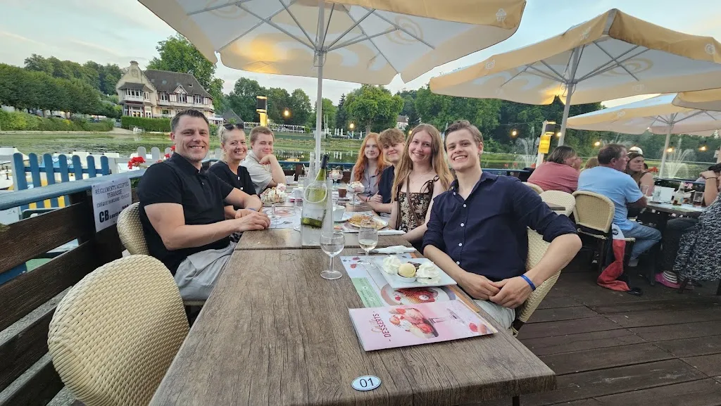 Mai Christiansen_L'Embarcadère Pierrefonds_Pierrefonds_review