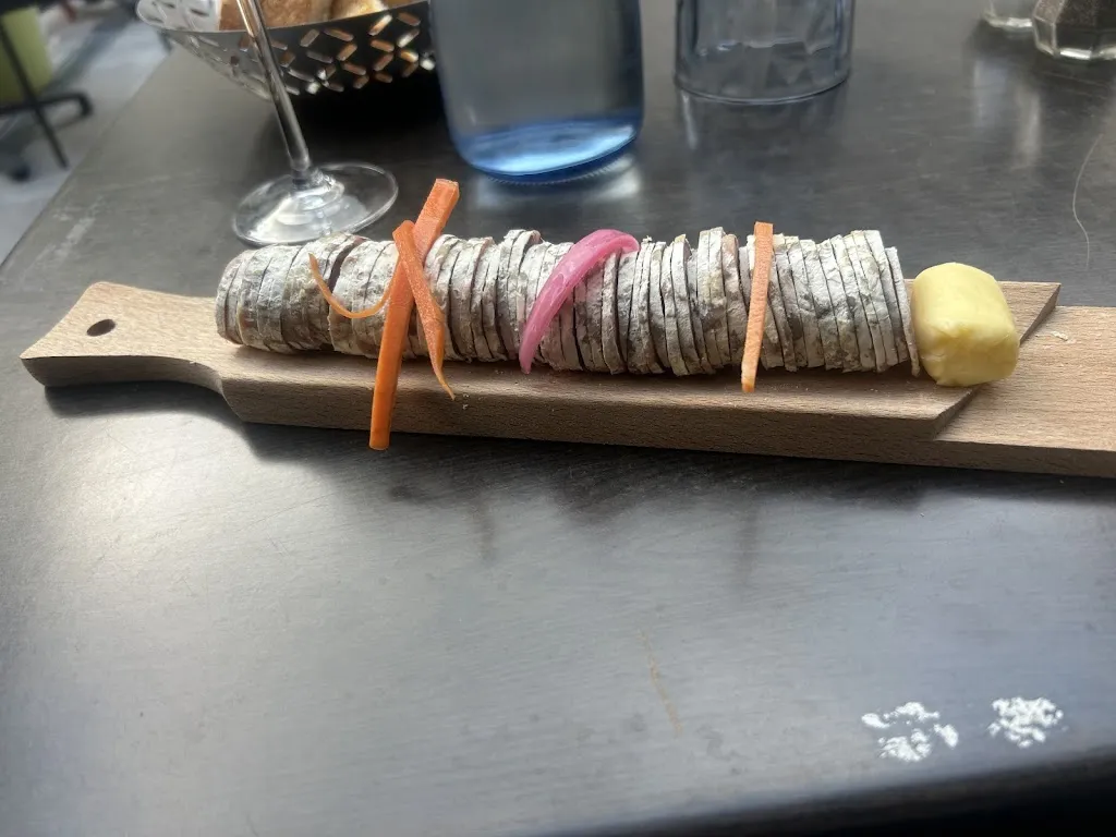 Niels Nielsen_Castle_Pierrefonds_review