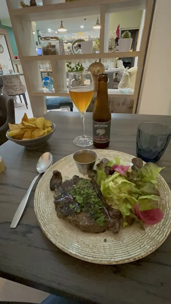 Marieke Pouw_Castle_Pierrefonds_review