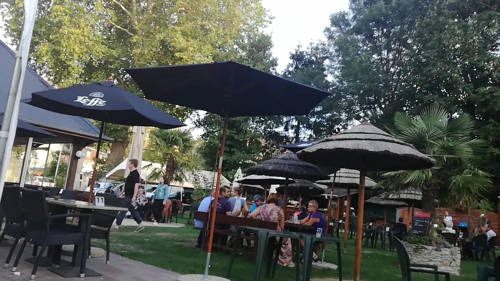 Le Kiosque Bar du Lac_Pierrefonds_slider_image_2