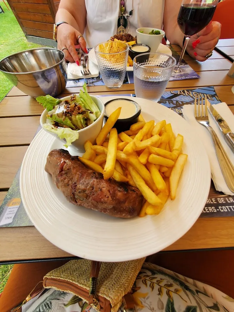 Le Kiosque Bar du Lac_Pierrefonds_slider_image_3