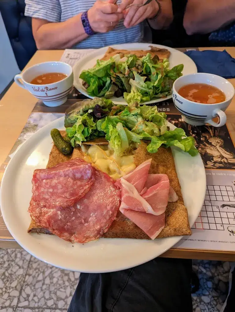 Richard Zießler_Le Triskell_Pierrefonds_review