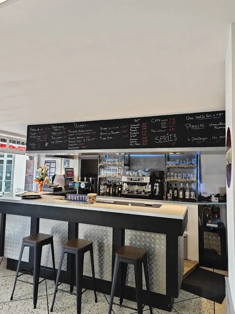 BHV Restaurant & Bar cournon ristorante a Cournon-d'Auvergne