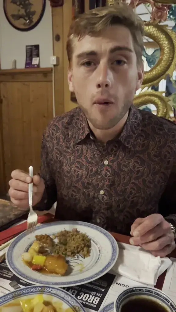 Cindy Bernadette Tjumantara_Restaurant Le Lion d'Or_Broc_review