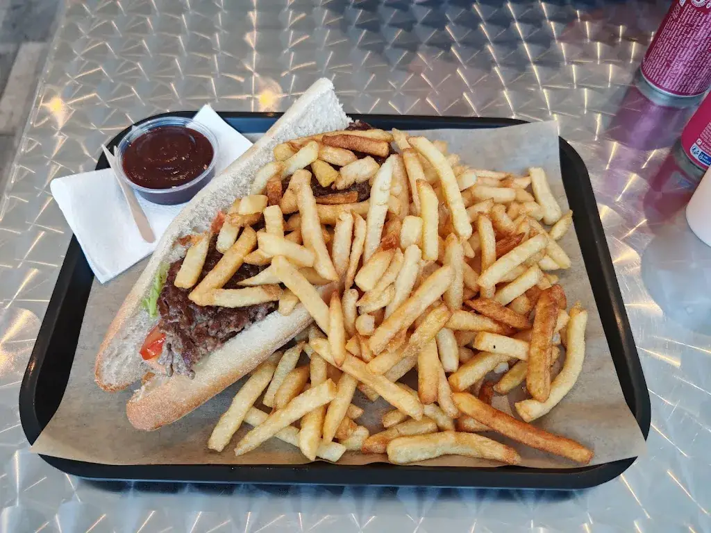 Friterie Au cass'croûte_Ribemont_slider_image_3