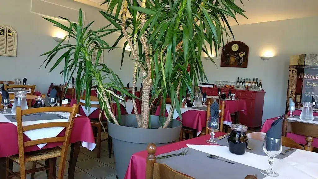 La Terrasse_Cournon-d'Auvergne_slider_image_3