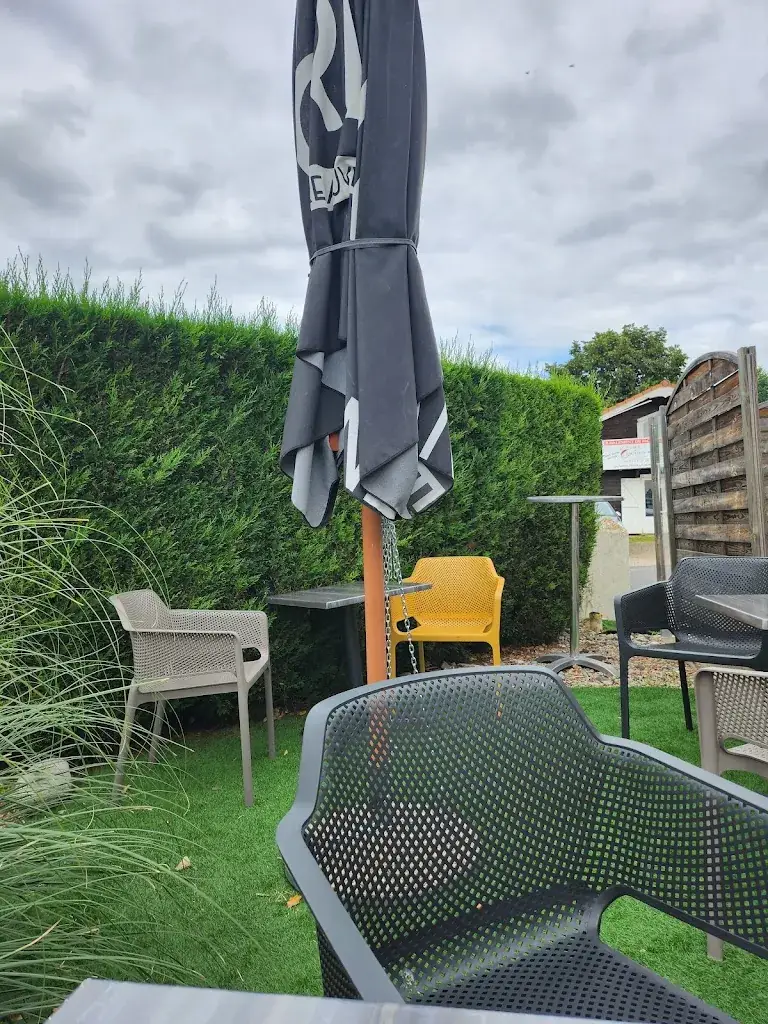 Onat_Cournon-d'Auvergne_slider_image_2