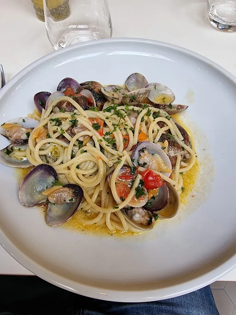 Giallo Ristorante Pizzeria_Sainghin-en-Mélantois_slider_image_2