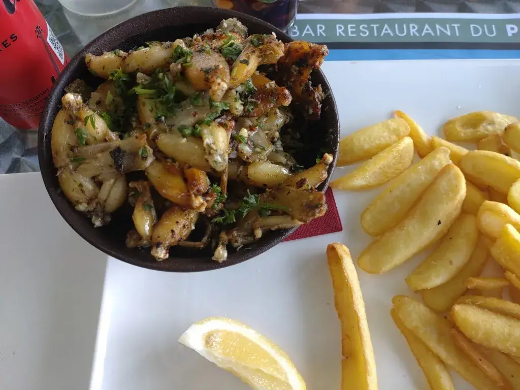 Alma Manley_RESTAURANT BAR DU PLAN D EAU_Cournon-d'Auvergne_review