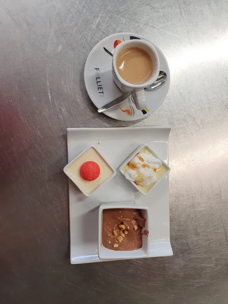 Restaurant hotel de la Gare_Cournon-d'Auvergne_slider_image_3