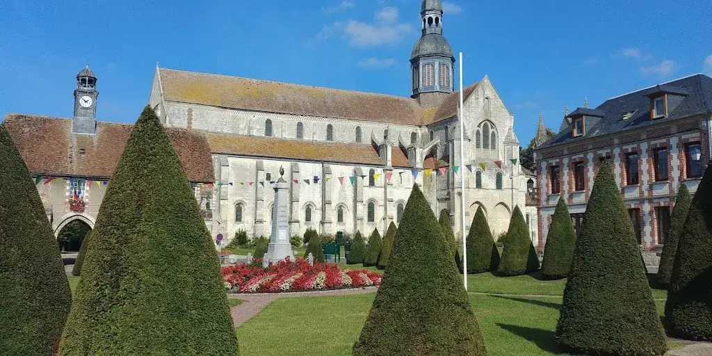 Vitalie Crudu_Saint-Germer-de-Fly Abbey_Saint-Germer-de-Fly_recensione