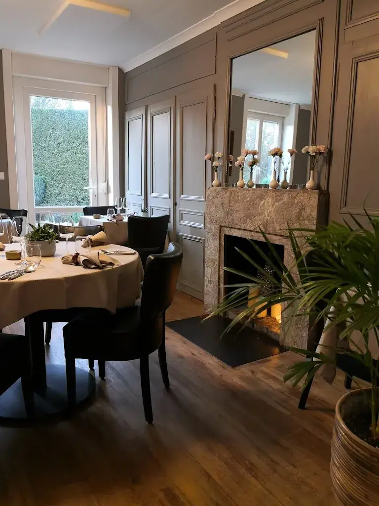 SAM & LIE restaurant in Saint-André-lez-Lille